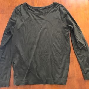 Lululemon Swiftly Tech Long Sleeve Crew